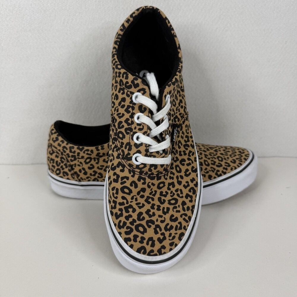 Vans Women's Leopard Print Lace Up Casual Sneakers Size 8.5 Black /Tan 1226